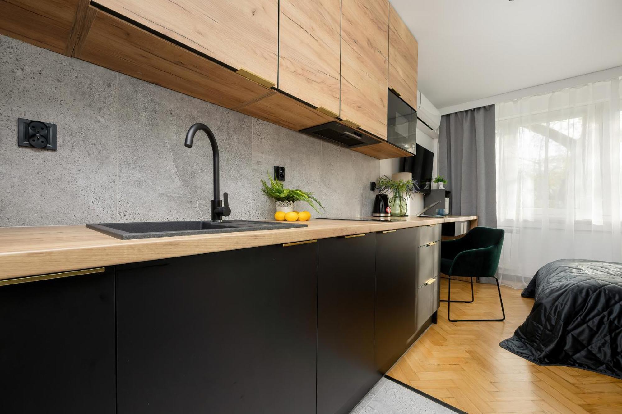 Modern Black & Wooden Apartment Warsaw Near The Airport By Noclegi Renters Exteriör bild